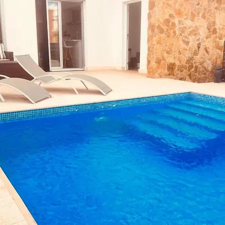 Luxury With Swimmingpool Alpesi faház
