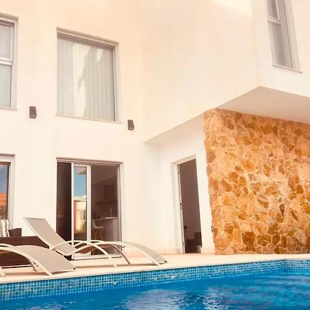 Luxury With Swimmingpool Chalet Torrevieja